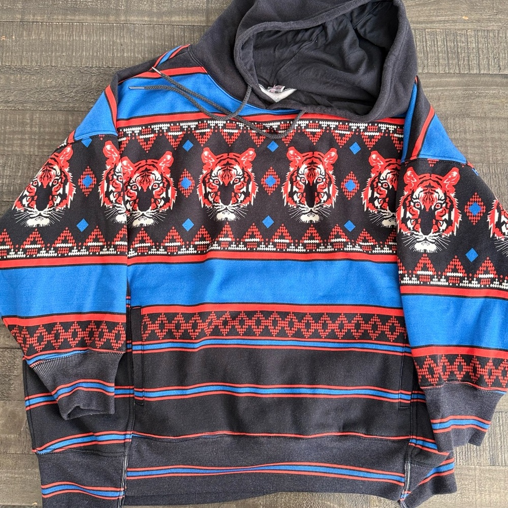 Free People Sprint To The Finish Tiger Hoodie Small Oversized HARD TO FIND PRINT - Picture 4 of 4